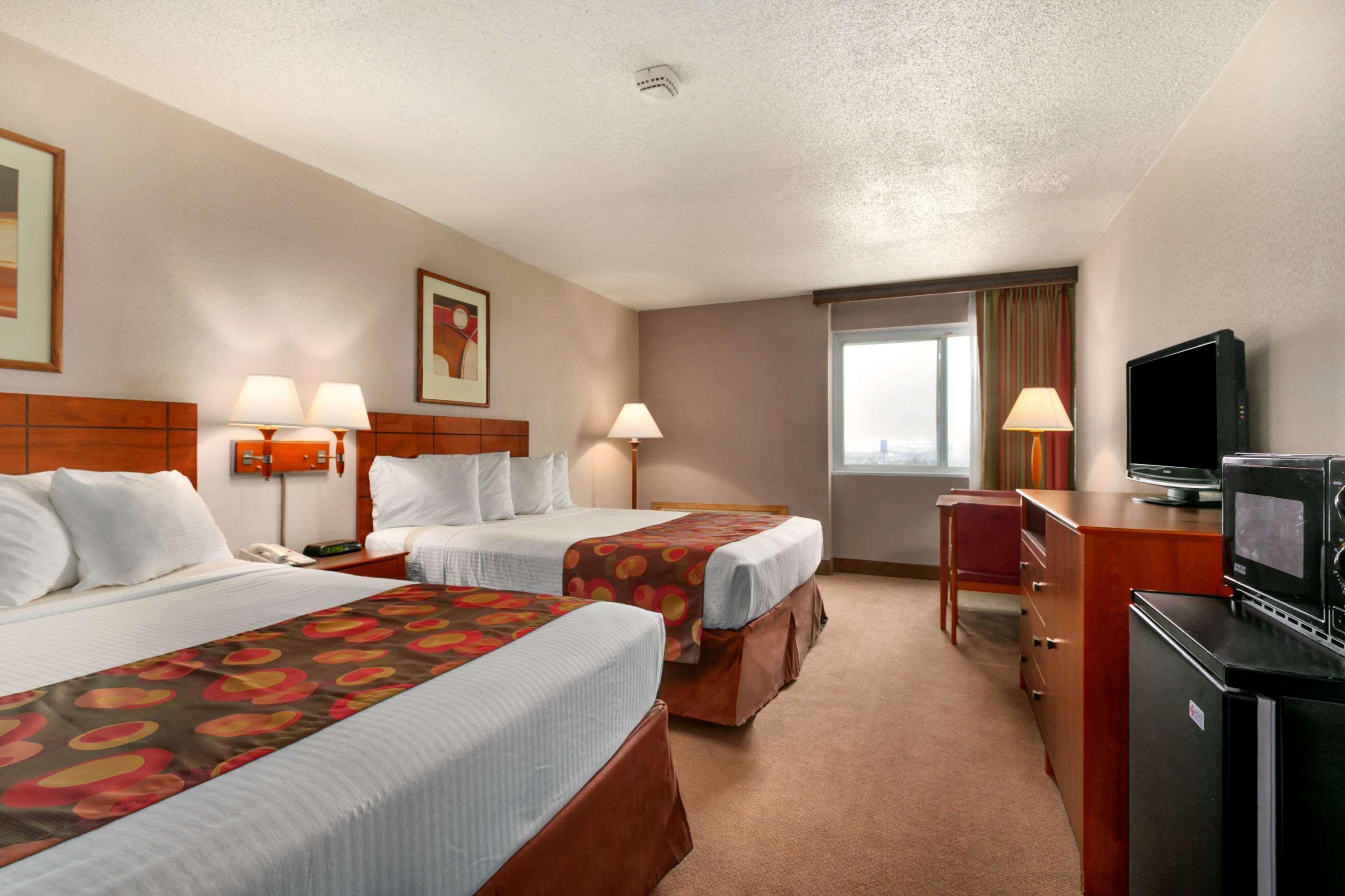 Hotel Ramada By Wyndham Bismarck Exteriér fotografie