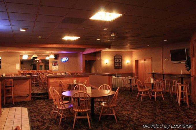 Hotel Ramada By Wyndham Bismarck Restaurace fotografie