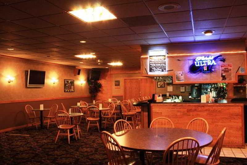Hotel Ramada By Wyndham Bismarck Restaurace fotografie