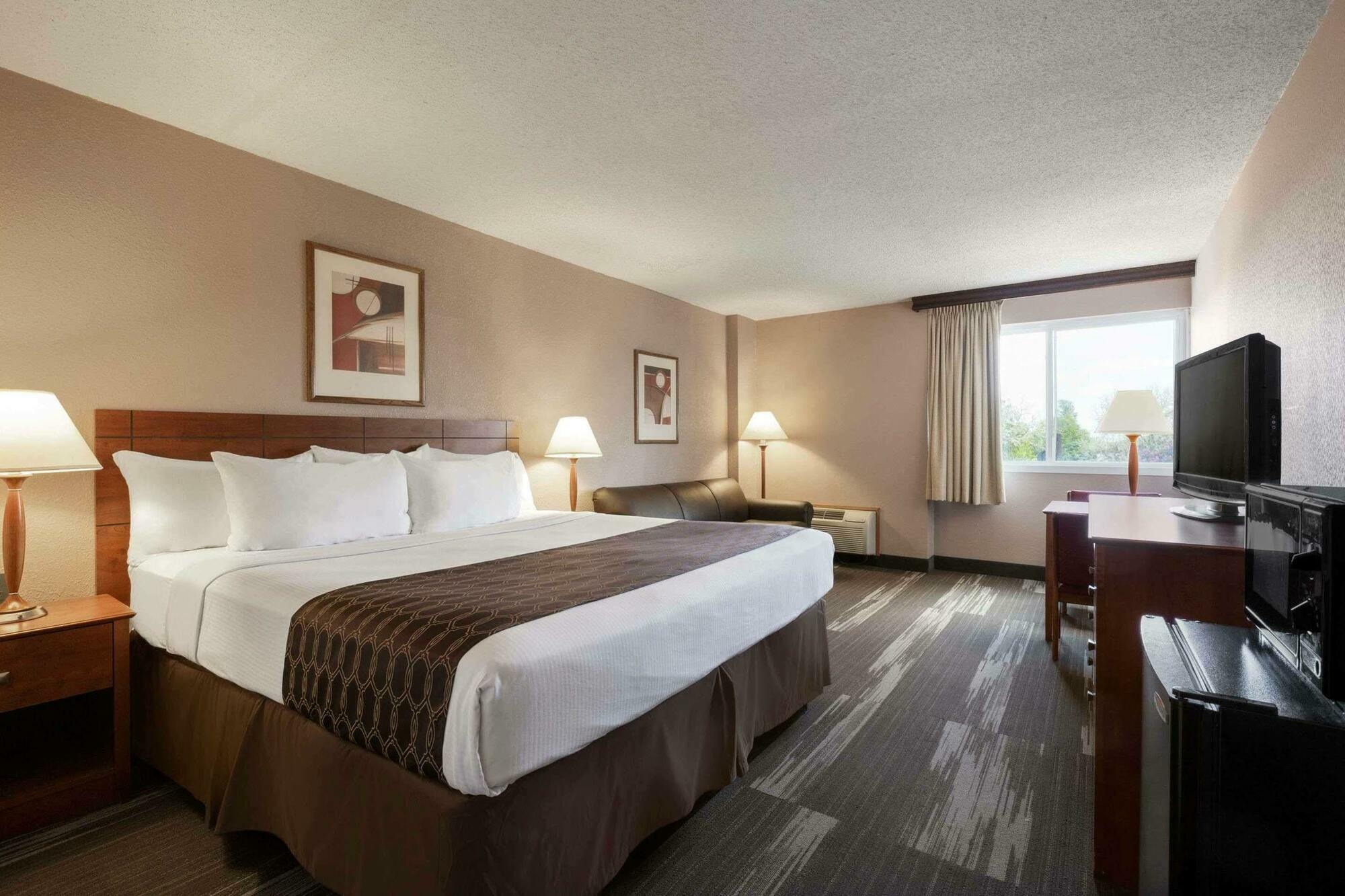Hotel Ramada By Wyndham Bismarck Exteriér fotografie